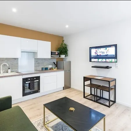 Desiree Cosy Et 1 Er Etage Apartamento Reims