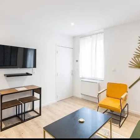 Desiree Cosy Et 1 Er Etage Apartamento Reims